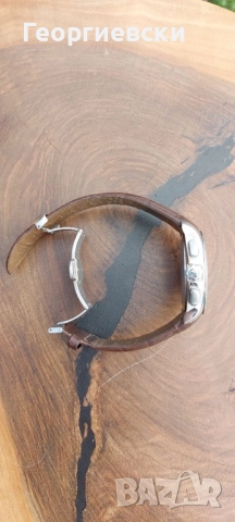 Часовник Tissot Couturier Chronograph T035.617.16.051.00, снимка 13 - Мъжки - 52650678