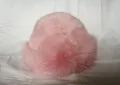 Дамска пухкава шапка в розов цвят, снимка 2