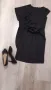 Малка черна рокля. Интересен модел. Размер L., снимка 4