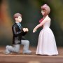 Двойка малки фигурки фигурка за торта за сватба или предложение за брак годеж сватбени сватбена връх, снимка 5