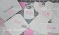 Голям персонализиран сет от халат, хавлийка, лигавниче и кърпа с бродерии Лукс, снимка 1 - Комплекти за бебе - 31862264