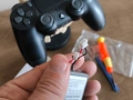 Универсална батерия за PlayStation 4 джойстик с две букси, снимка 4