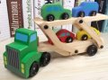Подвижен Дървен Автовоз камион с 4 колички и голяма дървена платформа 