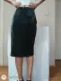 Елегантна черна пола от еко кожа GUESS с висока талия и цепка , снимка 6