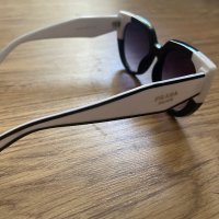 Prada слънчеви очила , снимка 3 - Слънчеви и диоптрични очила - 42174875