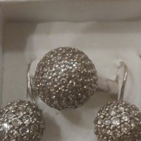 Сребърен комплект  обеци и пръстен с камъни Swarovski, снимка 5 - Пръстени - 42815503