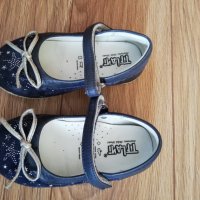 Стилни велурени обувки за госпожица, снимка 2 - Детски обувки - 31210181