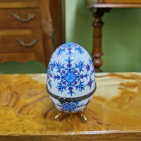 Красиво антикварно колекционерско порцеланово яйце тип Фаберже , снимка 3 - Декорация за дома - 44552511