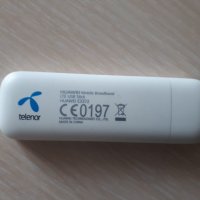 4G LTE USB модем/флашка за мобилен интернет Huawei E3372, снимка 2 - Мрежови адаптери - 38296553