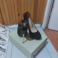 Обувки на ток, снимка 4 - Дамски обувки на ток - 40249892