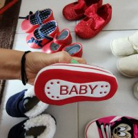 Бебешки буйки, пантофки и терлички , снимка 2 - Бебешки обувки - 39428252