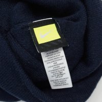 Nike оригинална зимна шапка, снимка 2 - Шапки - 44162057