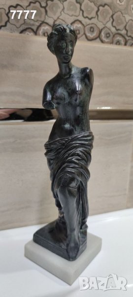 Бронзова авторска статуетка - Венера Милоска, снимка 1