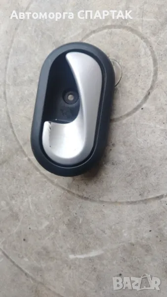 Дръжка лява оригинална Dacia Duster Logan 8200733848, снимка 1