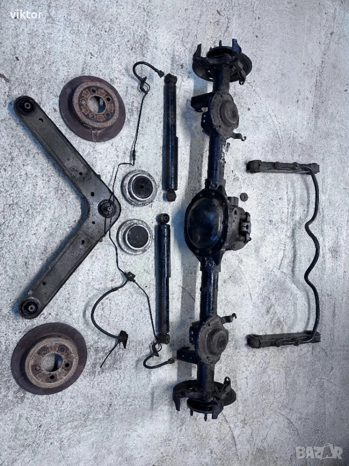 Оборудван заден мост jeep kj 3.7 , снимка 1