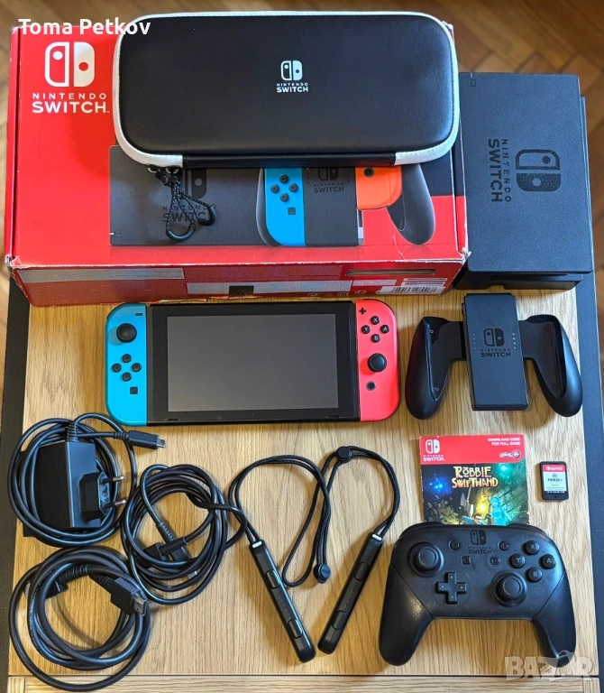 Конзола Nintendo Swiitch-Red i Blue+ Nintendo Switch Pro Controller., снимка 1