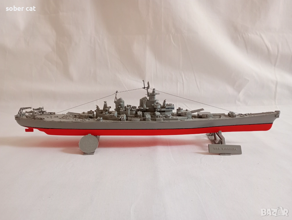 Модел на военен кораб "U.S.S. Missouri", снимка 1
