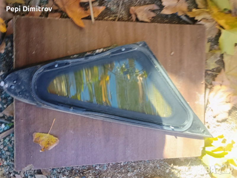 Предно ляво триъгълно стъкло OPEL ZAFIRA B , снимка 1