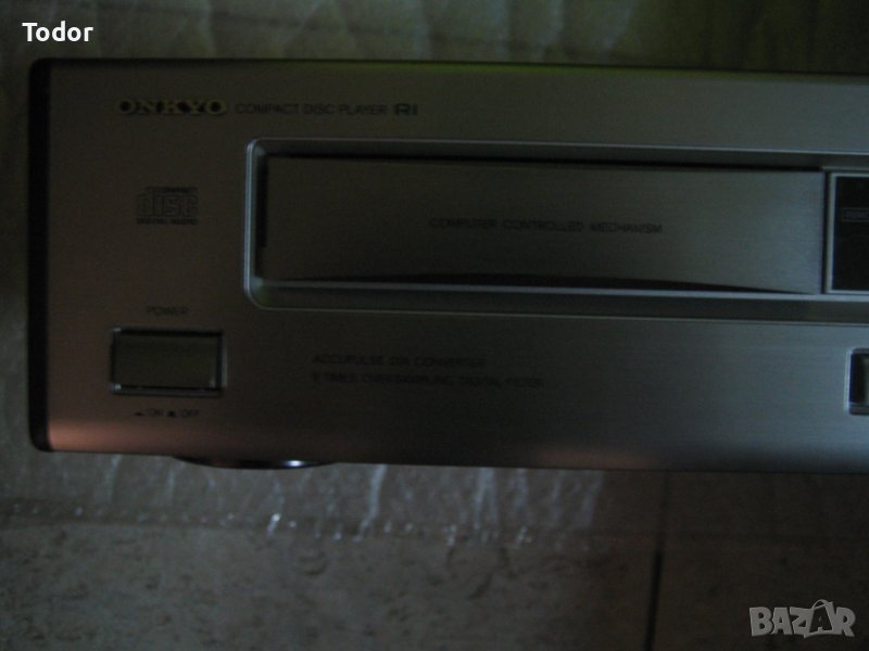 CD плеър  ONKYO DX-7011, снимка 1