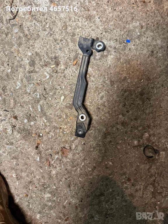 Основа или държач инсталацията двигателя Audi A8L 6.3L-бензин W12 500ps. само за 10лв. 07p971804, снимка 1