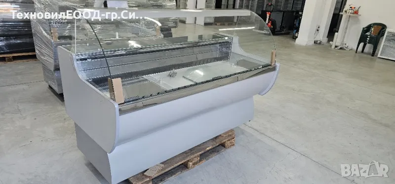 Хладилна витрина 180х90, снимка 1