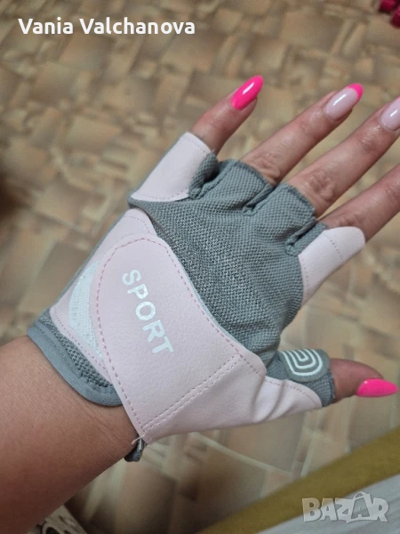 Дамски спортни ръкавици, снимка 1