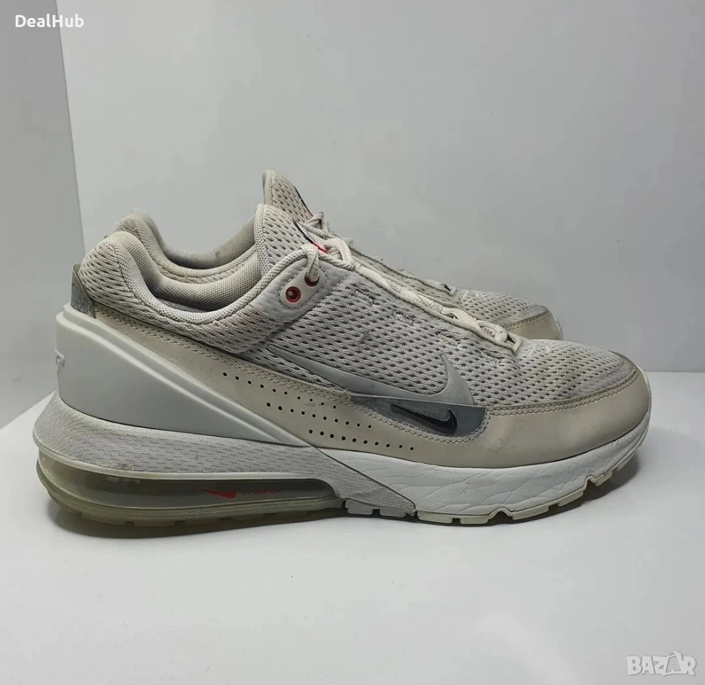Маратонки Nike Air Max

Носени, но в добро състояние.

Размер 44 стелка 28 см

Цена 30 евро. , снимка 1