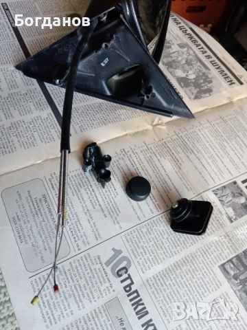 Дясно огледало за Фолксваген Пасат 2 1990 г., снимка 6 - Аксесоари и консумативи - 51770127