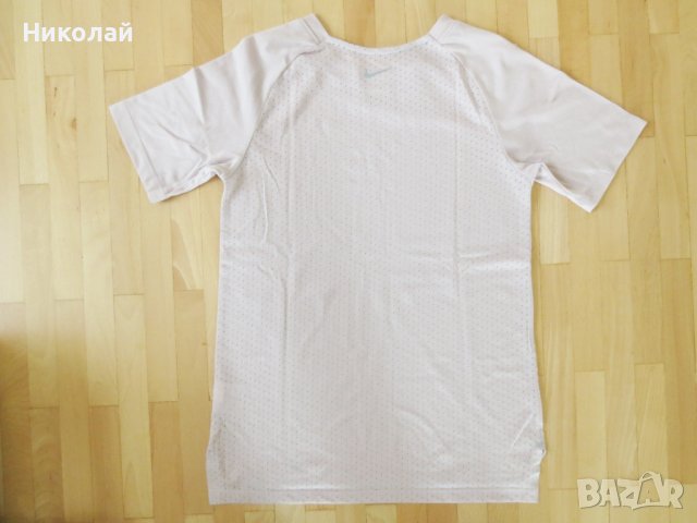 Nike Breathe Tailwind T-Shirt , снимка 6 - Тениски - 37355852
