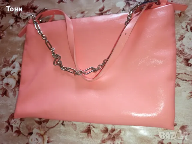 Нова Кожена Дамска Чанта 
