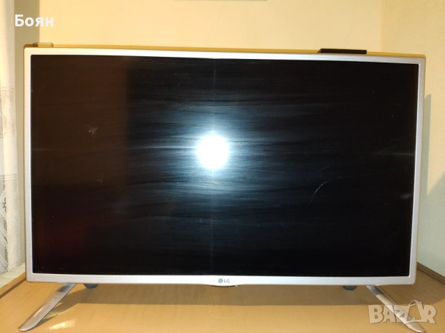 Телевизор LG 32 инча full hd