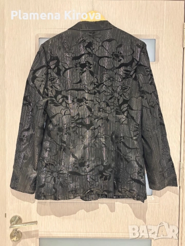 Флорално черно дамско сако | Размер L, снимка 5 - Сака - 54359592