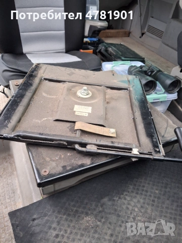 Седалка за транспортер Т4 Volkswagen , снимка 2 - Аксесоари и консумативи - 54047987