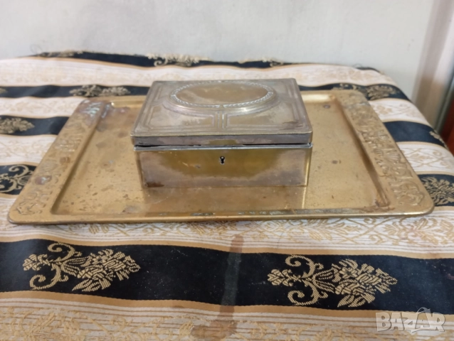 Кутия за бижута с поднос арт деко