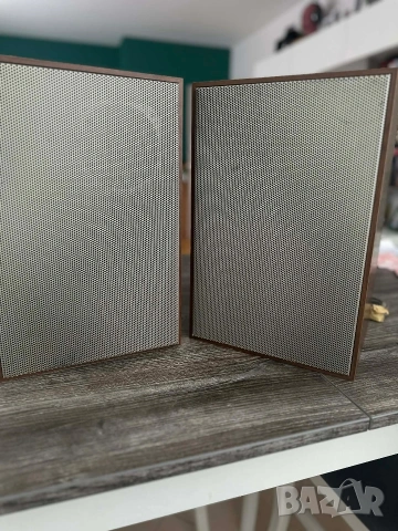 ретро трилентови тонколони