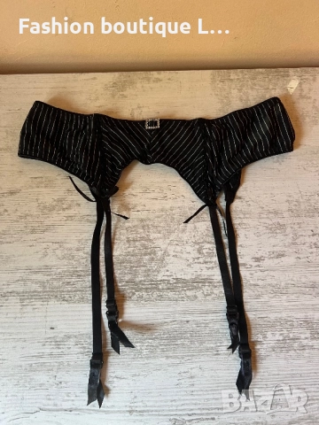 Черни жартиери с катарами със сребърни блестящи камъчета 🖤