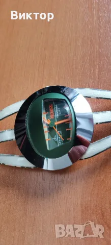 Часовник Spaceman Tressa Lux, снимка 2 - Антикварни и старинни предмети - 49334650