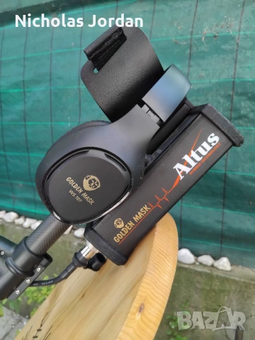 Продавам металдетектор Golden mask Altus