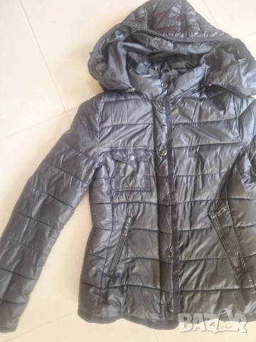 Дамско зимно яке , снимка 3 - Якета - 52177315