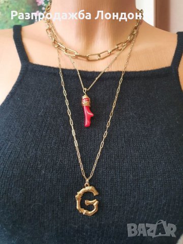 Колие стилно,корал,буква.Лондон, снимка 4 - Колиета, медальони, синджири - 29860891