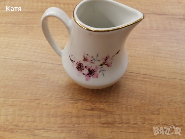 Каничка за мляко порцелан Китка Нови Пазар, снимка 2 - Чинии - 52436101
