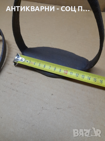 Стари Ковани Стремена За Езда., снимка 6 - Антикварни и старинни предмети - 44658159