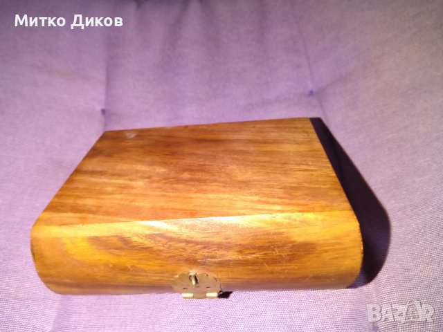 Дървена кутия ръчна изработка за бижута с орнаменти нова 105х80х52мм, снимка 5 - Декорация за дома - 39712021