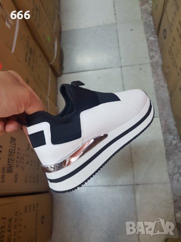 Обувки, снимка 2 - Дамски ежедневни обувки - 42269311