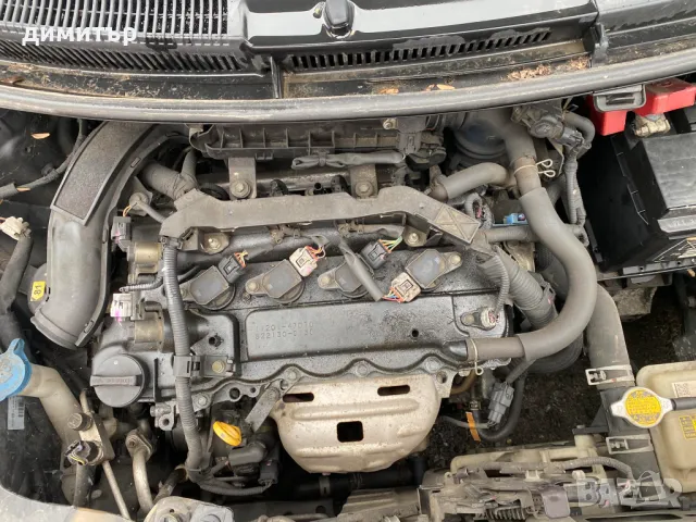 toyota yaris 2 1.3 бензин на части  тойота ярис 2  теглич, снимка 8 - Автомобили и джипове - 49911731