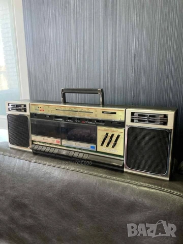 SHARP WF-339Z(G) gold edition VINTAGE RETRO BOOMBOX Ghetto Blaster радио касетофон, снимка 3 - Радиокасетофони, транзистори - 54133605
