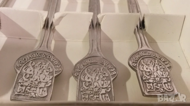 Сувенирни лъжички за кафе СДМПБУ Велико Търново Ножарска Ф-ка Сърп и Чук, снимка 4 - Антикварни и старинни предмети - 54083590
