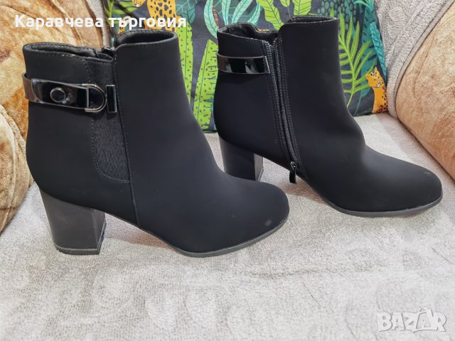 Дамски обувки НОВИ, снимка 1 - Дамски елегантни обувки - 42862815