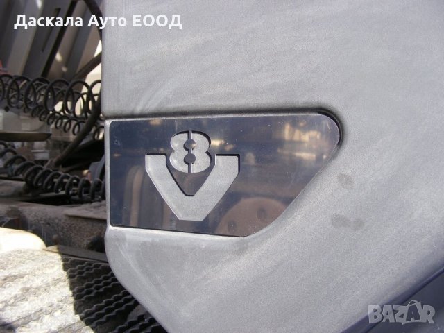 Комплект декорация за калник с надпис V8 за Скания Scania R 2004-2016г, снимка 2 - Аксесоари и консумативи - 35613953