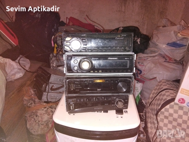 Различни модели автомобилни плейъри, снимка 16 - MP3 и MP4 плеъри - 52950979